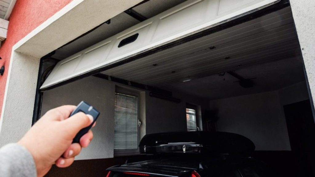 5 Signs Your Garage Door Opener Needs to Be Replaced