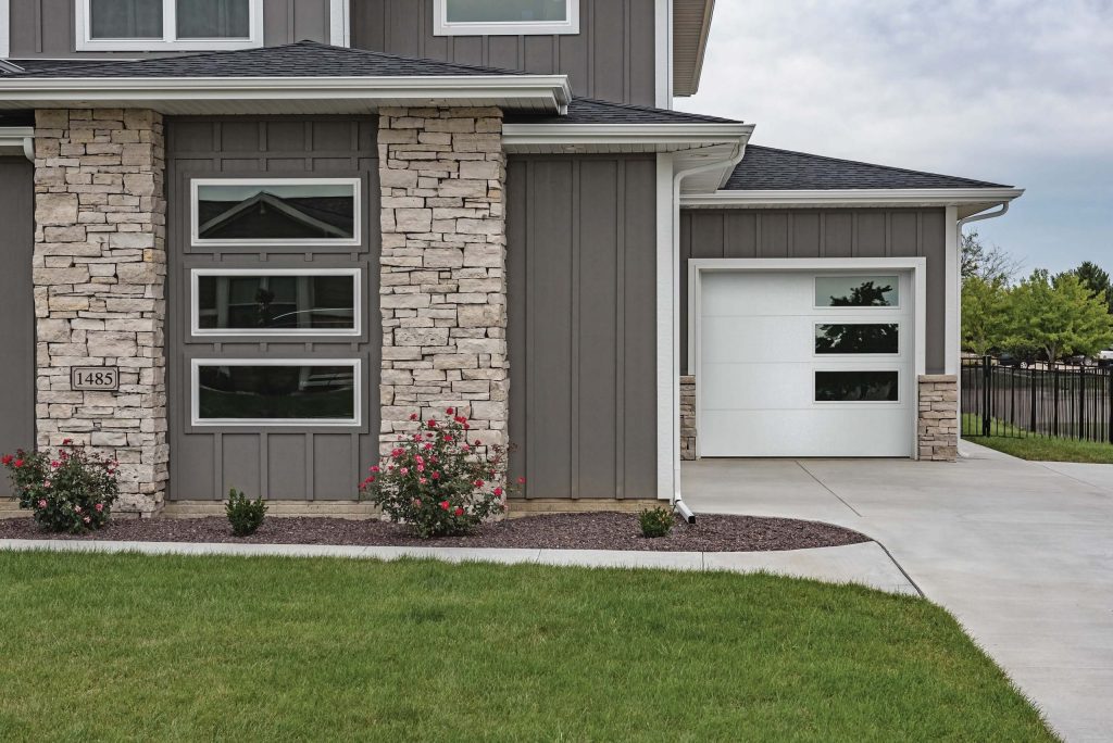 Warning Signs Something Is Wrong With Your Garage Door